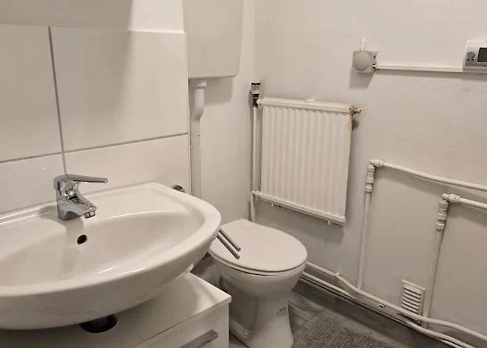 Apartman Grosse Moderne Ferienwohnung, Zentrale Ruhige Lage